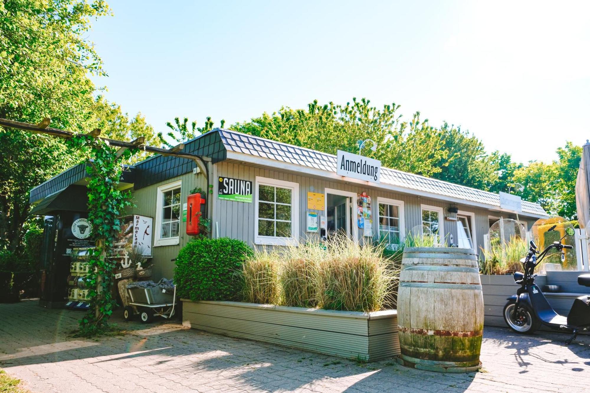 Domo Camp Sylt - Glamping Camp Exterior foto